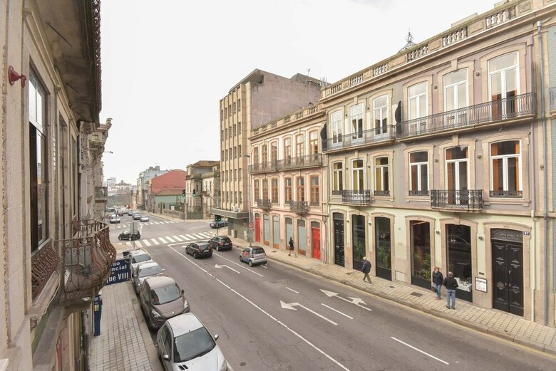 Apartamentos Live Porto & Douro - Duque Loul� VI