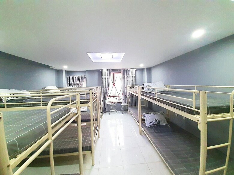 Hostal Ba Sao Hotel - Hostel