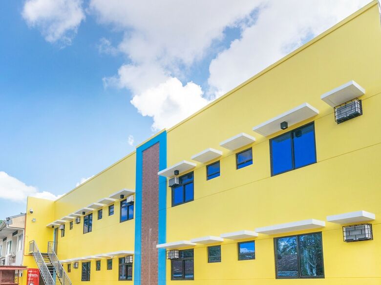 Hotel Yellow Pad