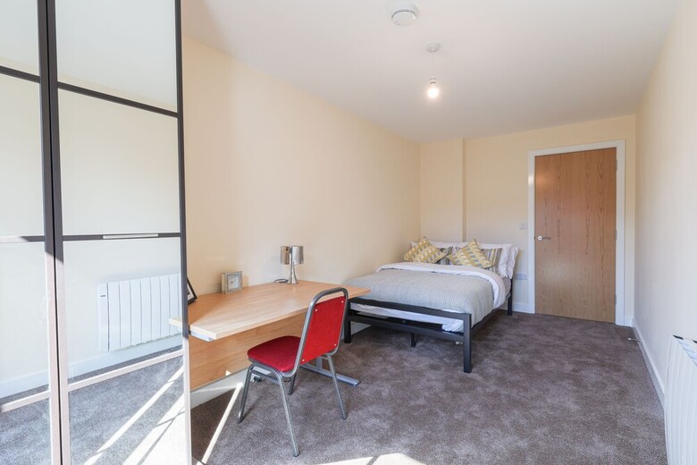 Stunning 3-bed Apartment