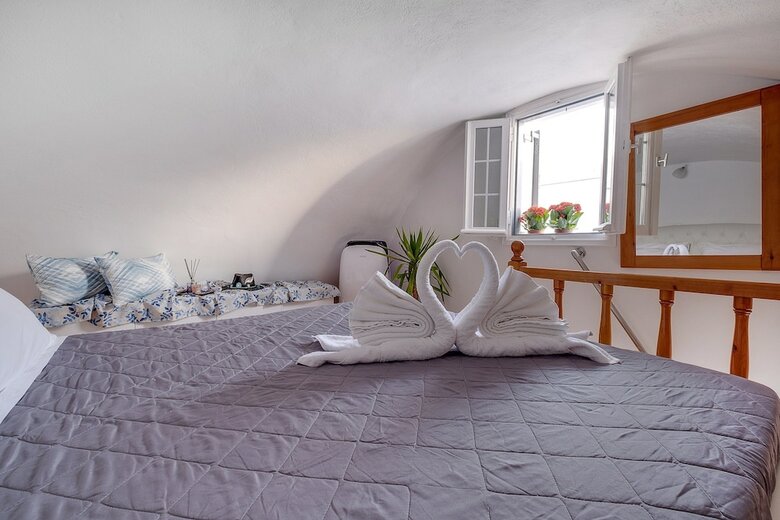 Paradise Traditional Cycladic House