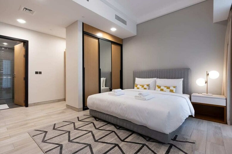 Superb 1br Apartment In Arjan Priv� Living