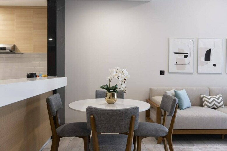 Contemporary 1br Apartment In Arjan Priv� Living