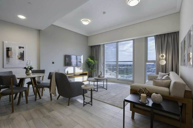 Lovely 1br Apartment @ Priv� Living, Arjan