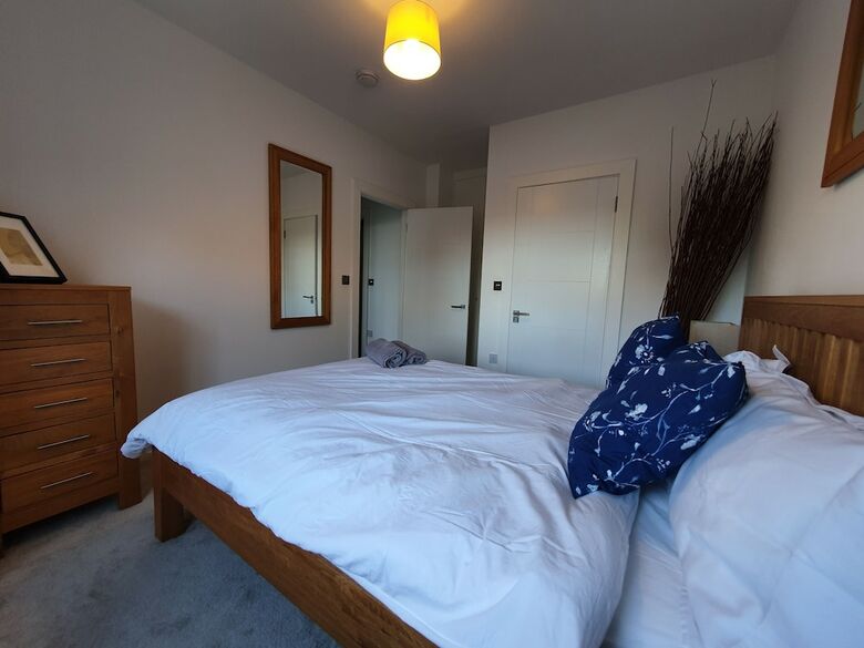 Superb Executive Apartment In Reading