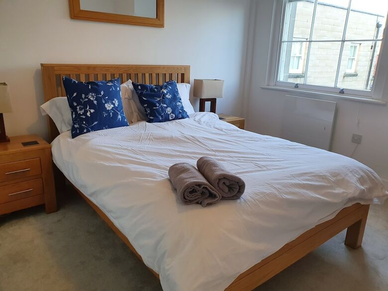 Superb Executive Apartment In Reading