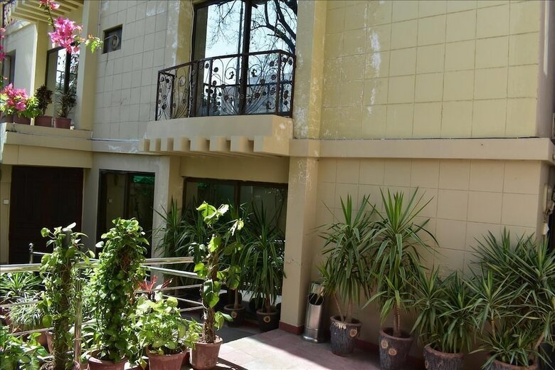 Hotel Savoy Inn