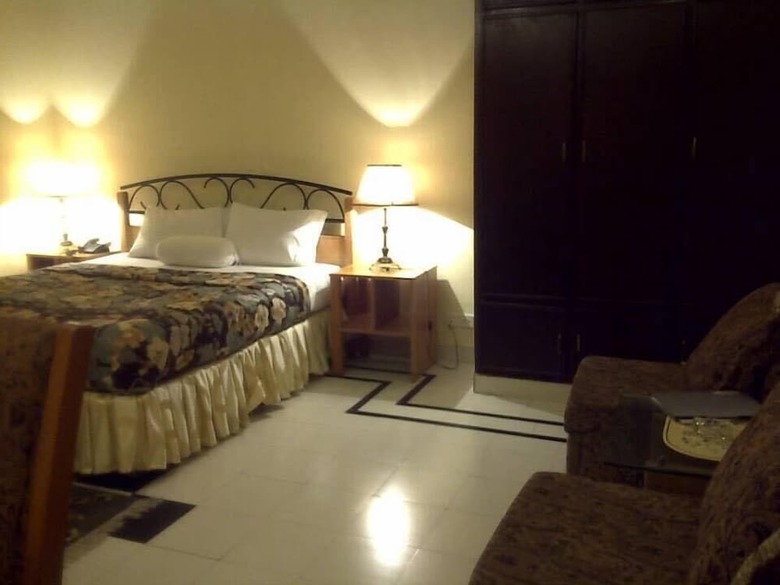 Hotel Savoy Inn