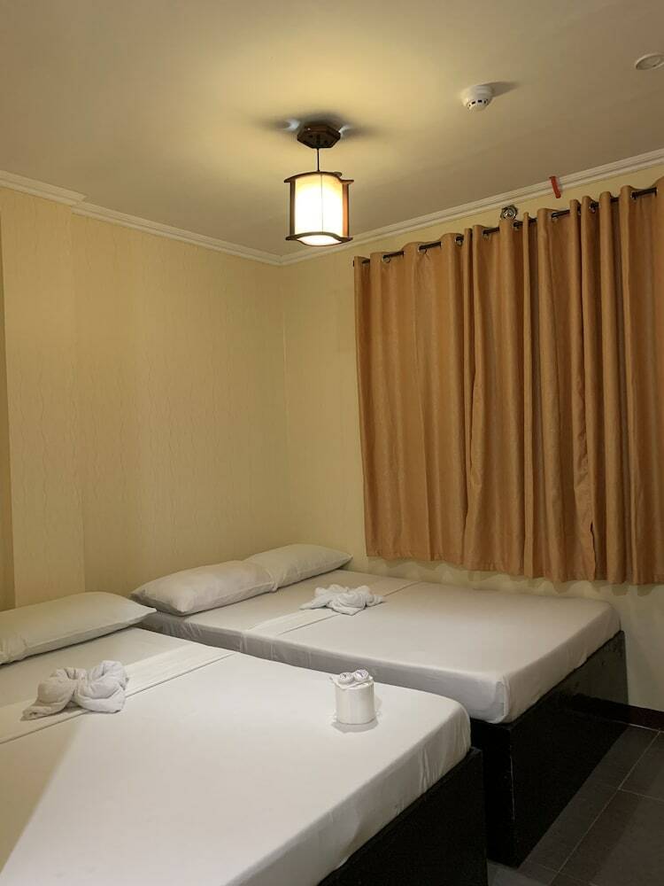 Hotel Vicente Aguirre Rooms