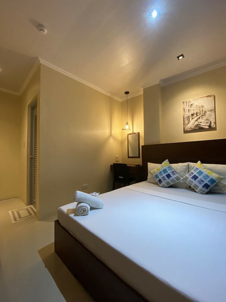 Hotel Vicente Aguirre Rooms