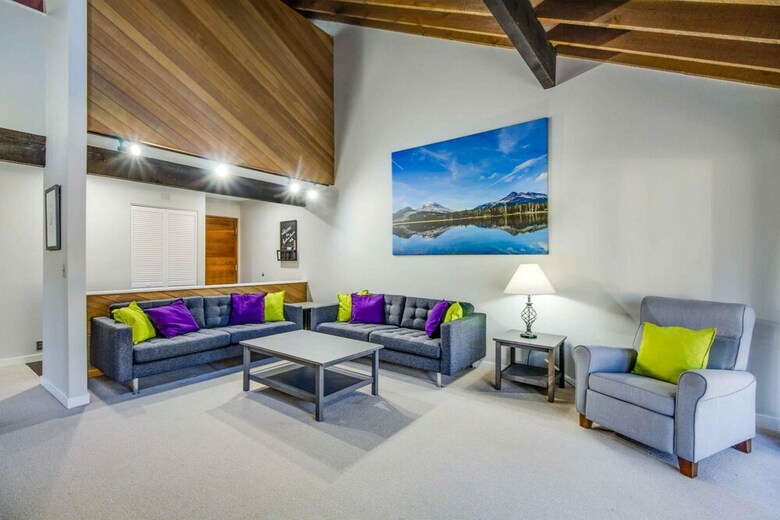 Meadow House Condo 6