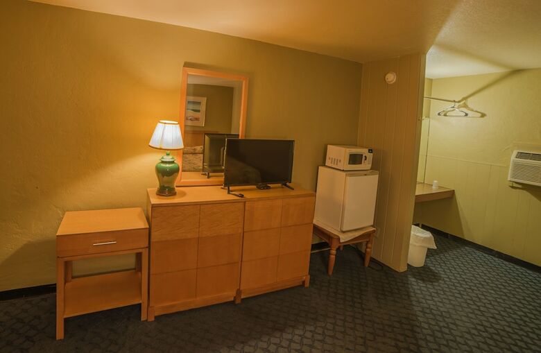 Motel Deluxe Inn