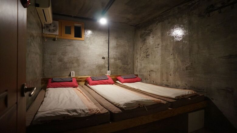 Hotel Guesthouse H