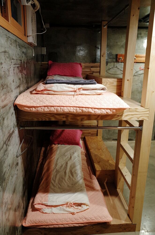 Hotel Guesthouse H