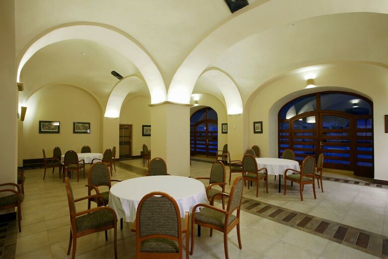 Hotel Chateau ?ti?�n