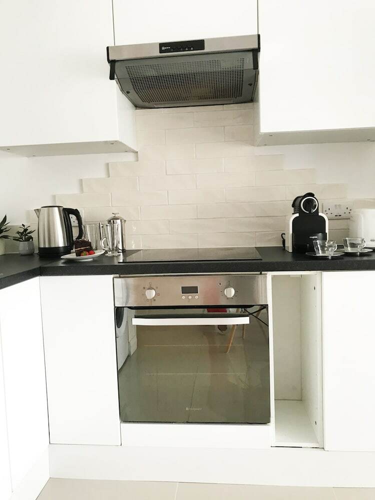 Luxury One Bedroom Apartment Aldershot