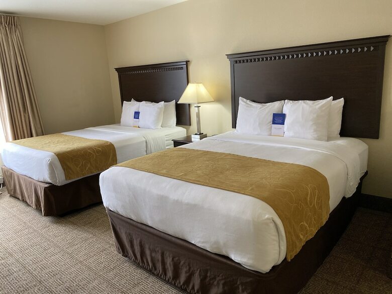 Hotel Comfort Suites