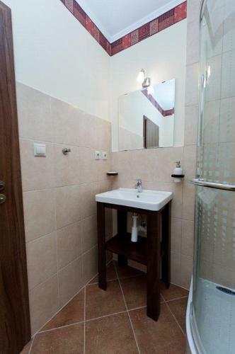 Hostal Penzion Villa Maura