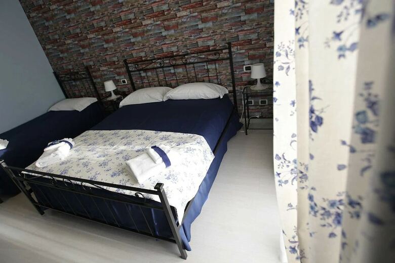 Bed & Breakfast Number60