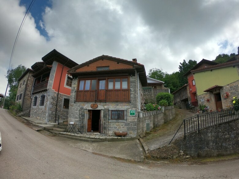 Apartamentos �eros de Seg�encu