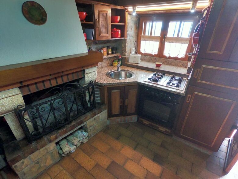 Apartamentos �eros de Seg�encu