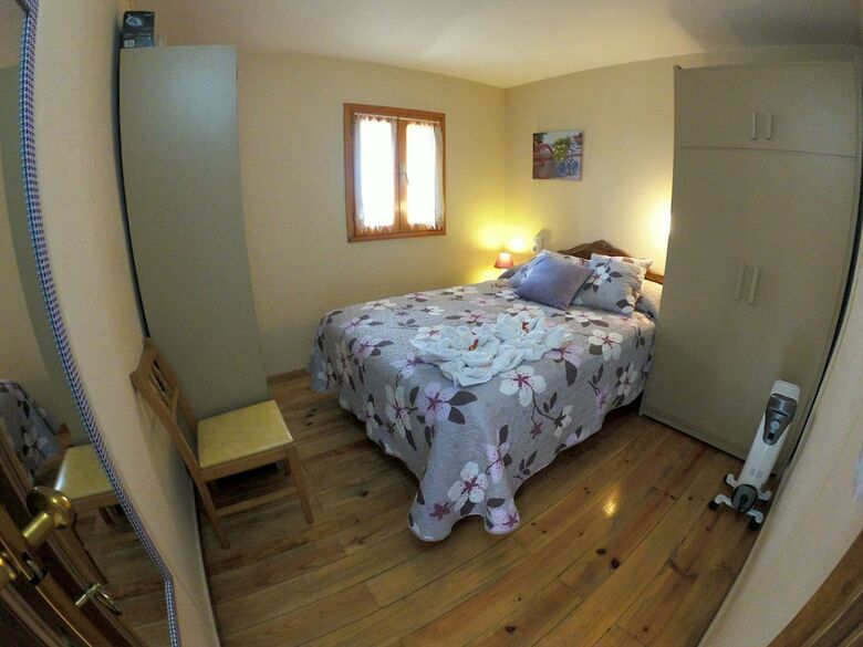 Apartamentos �eros de Seg�encu