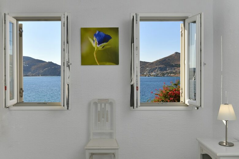 Hotel Parian Lithos