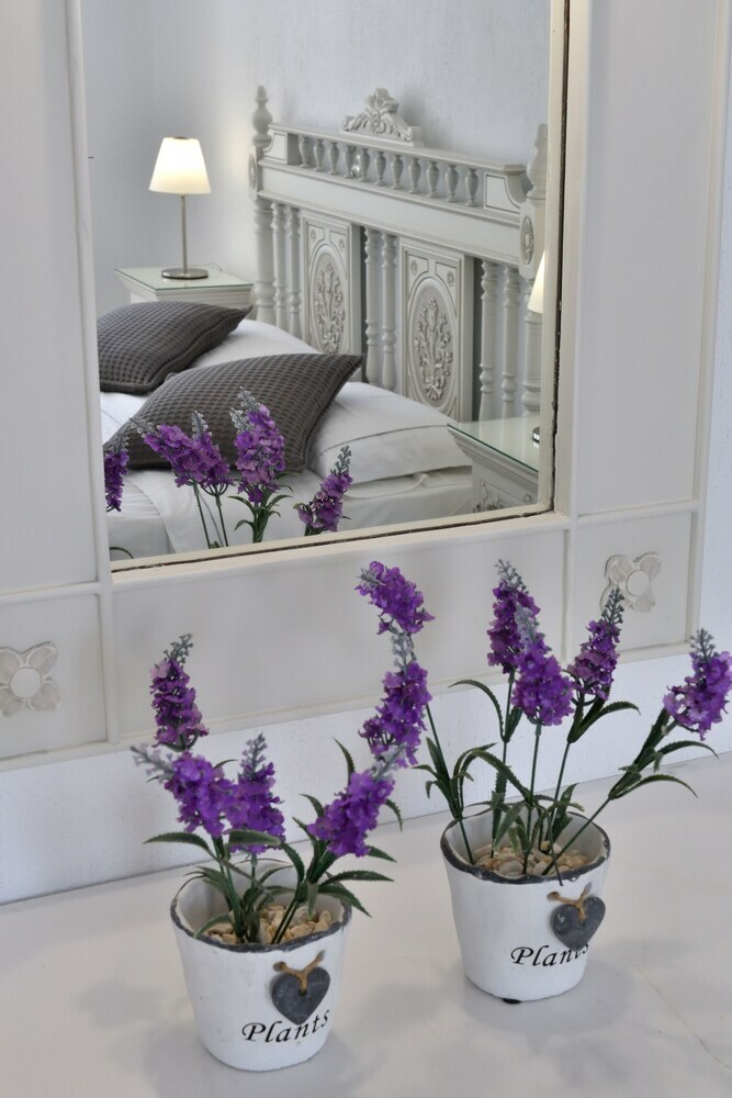 Hotel Parian Lithos