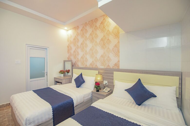 Khanh Uyen Hotel