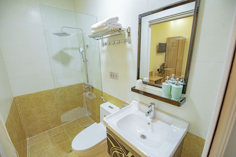 Khanh Uyen Hotel