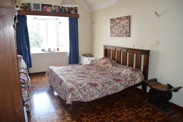 Bustani Apartment