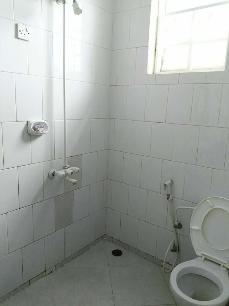 Hostal Sharook Lodge