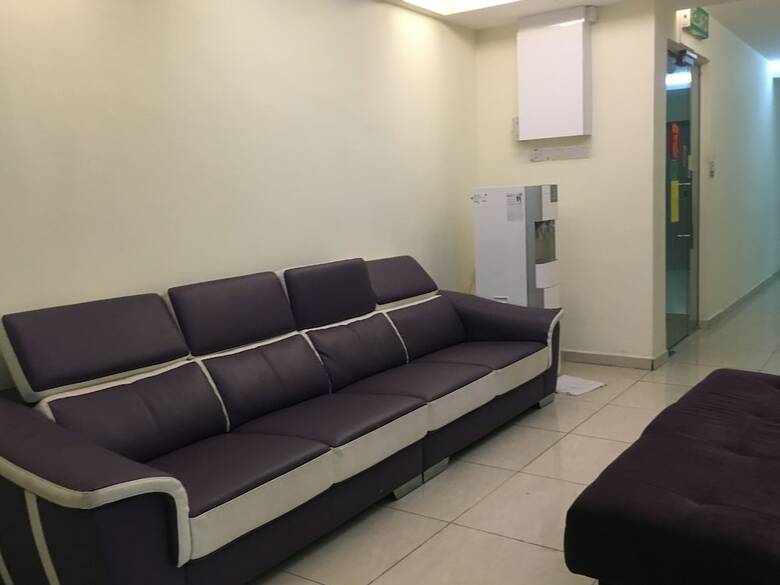 Oyo 89856 Mf Hotel