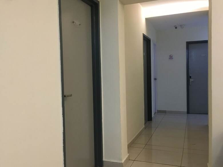 Oyo 89856 Mf Hotel