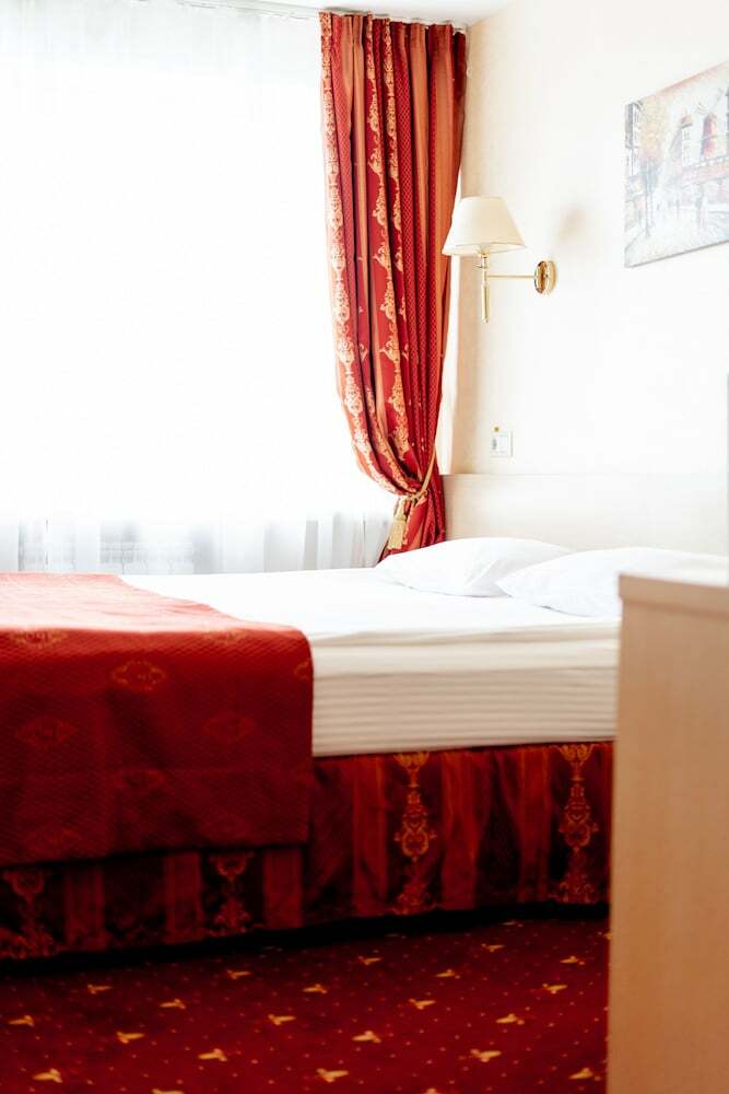 Amaks City Hotel