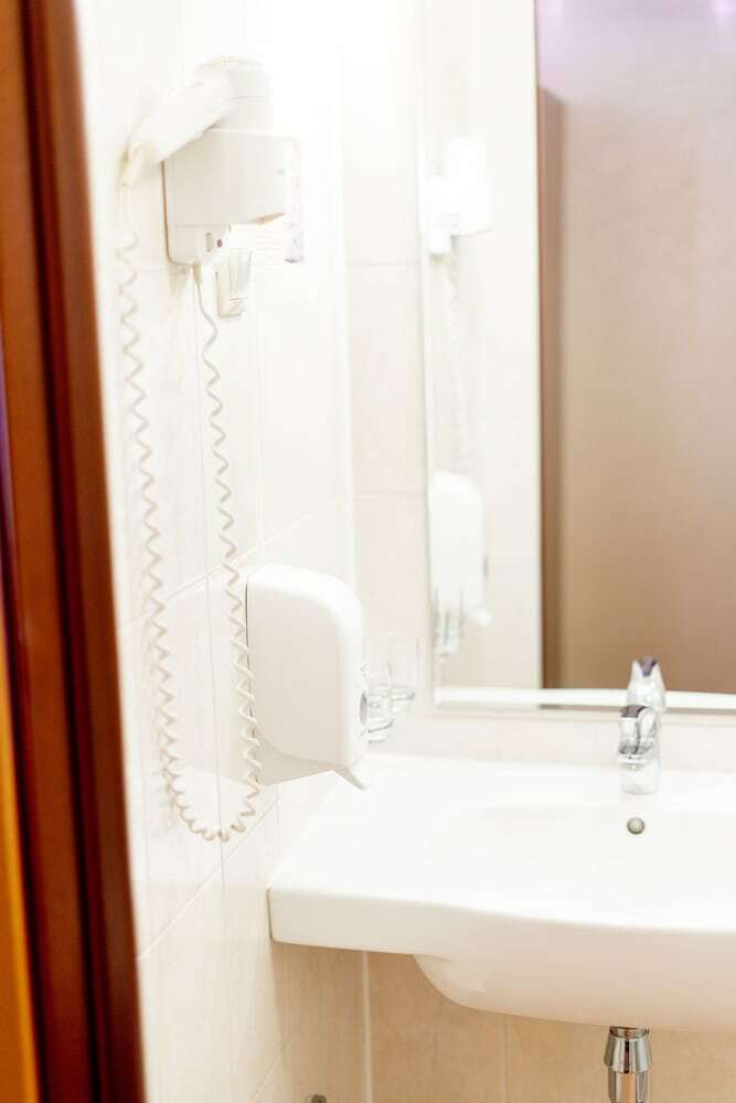 Amaks City Hotel