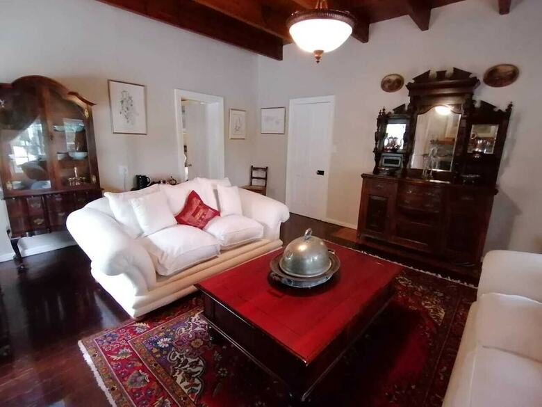Hotel Fiore Guest Accommodation