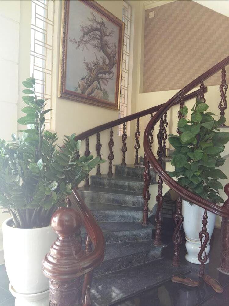 Ngoc Lan Hotel