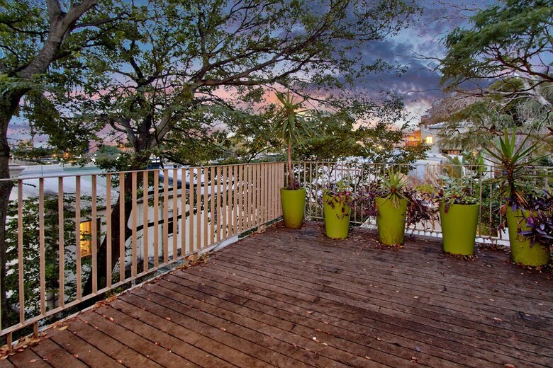 Classic Sydney 3br Double Fronted Terrace House