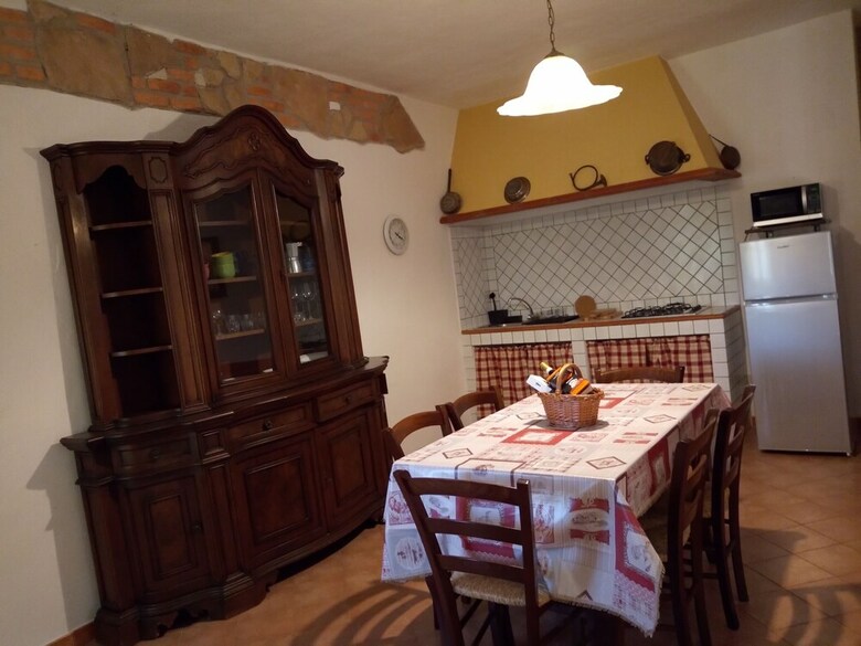 Agroturismo I Girasoli Di Lari