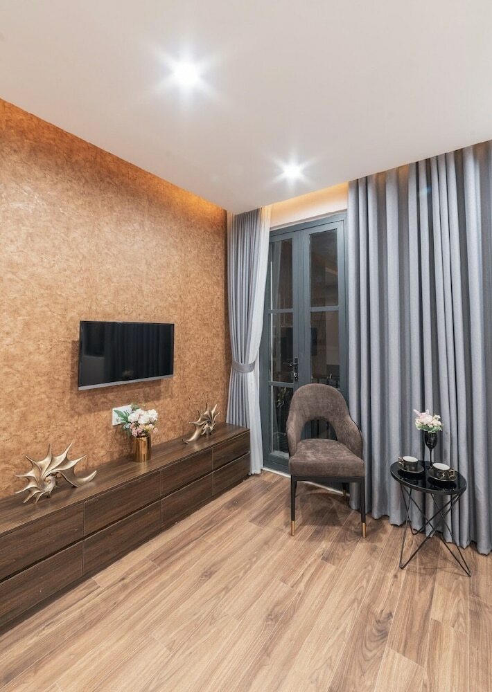 La Dolce Vita Hotel