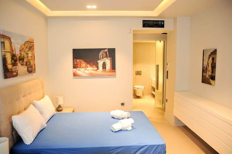 Luxurious Apartment In Acropolis