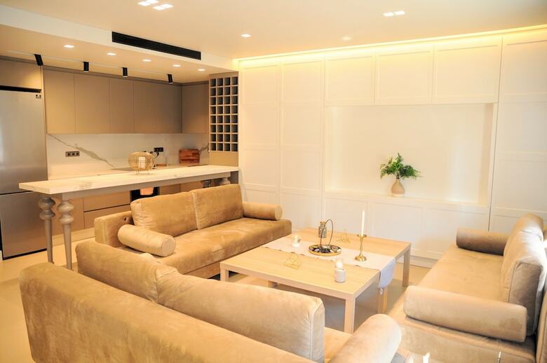 Luxurious Apartment In Acropolis