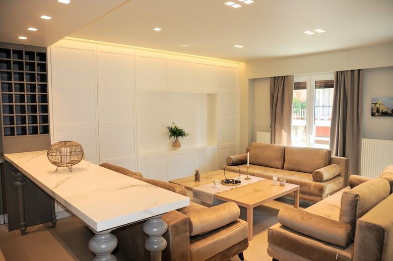 Luxurious Apartment In Acropolis