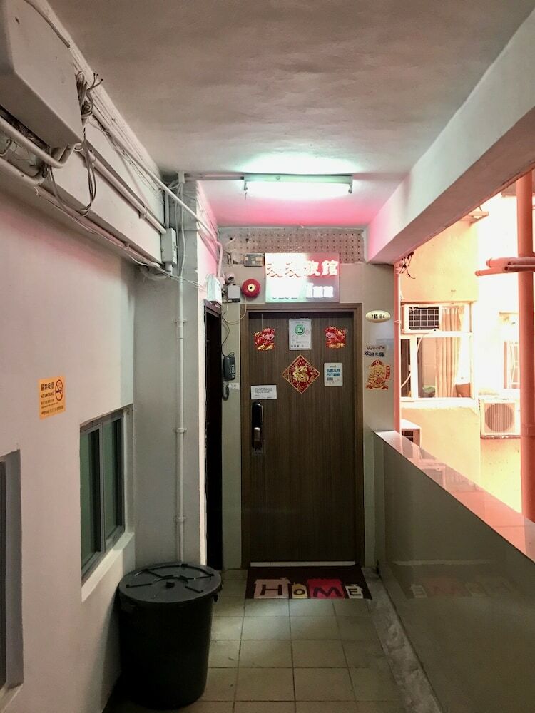 Hotel AA Inn