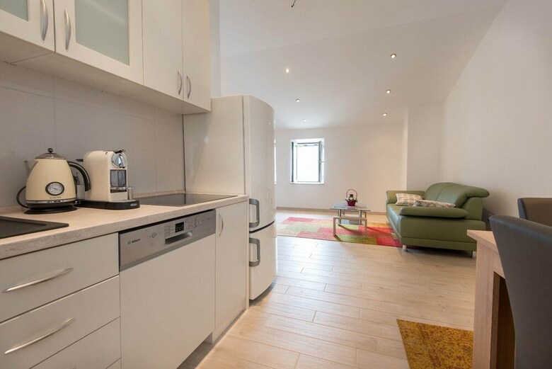 D&v Apartments