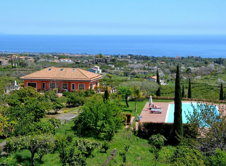 Apartamento Villa Etnamare