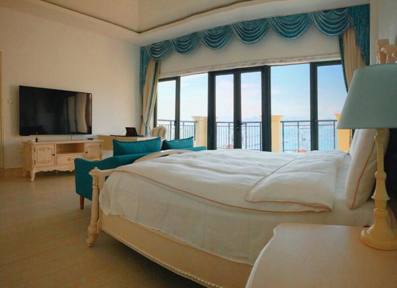 Utopian Seaview Villa
