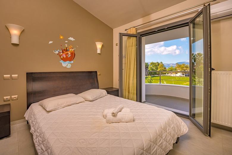 Apartamentos Coronis House