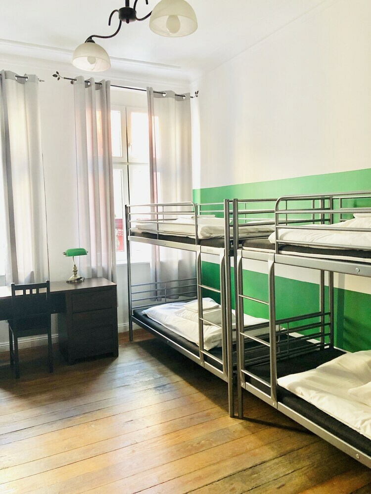 Hostal Green Hostel